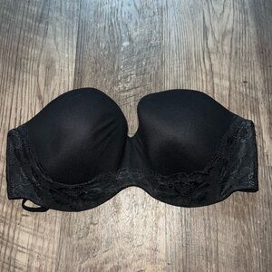 Victoria’s Secret strapless Bra size 38D